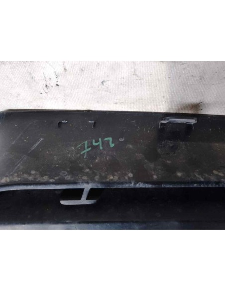 REJILLA PARAGOLPES DELANTERO RENAULT CLIO III - 213983