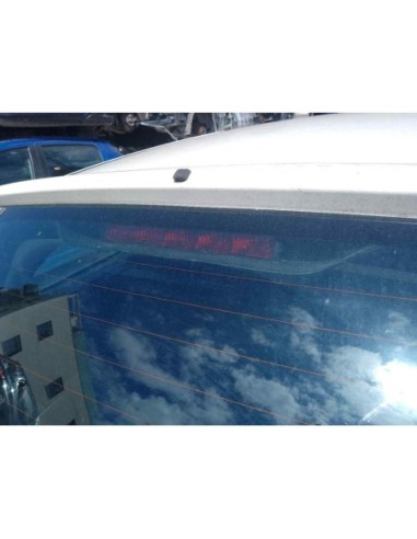 LUZ CENTRAL DE FRENO FORD FOCUS BERLINA (CAP) -...