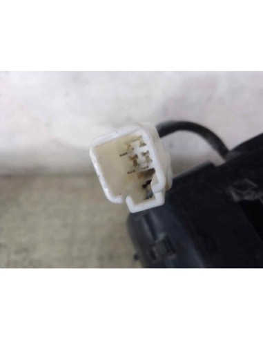 CENICERO TOYOTA AVENSIS BERLINA (T25) - 228977