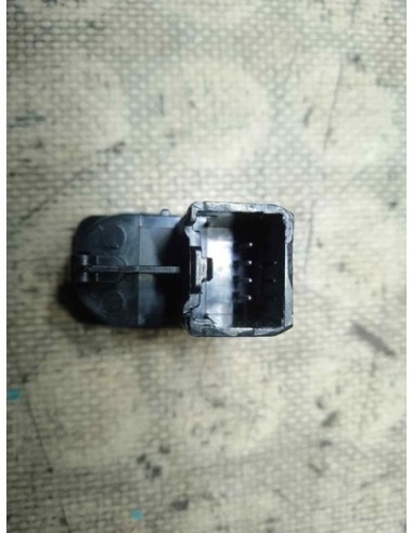 MANDO ELEVALUNAS DELANTERO DERECHO FORD MONDEO...