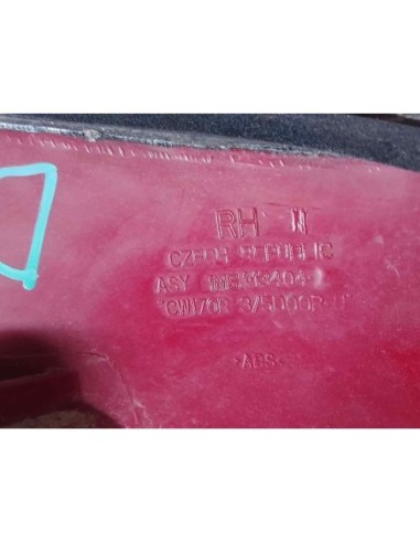 PILOTO TRASERO IZQUIERDO FORD FOCUS BERLINA...