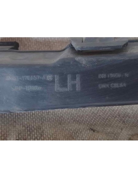 SOPORTE FARO IZQUIERDO FORD FOCUS BERLINA (CAP) - 199125