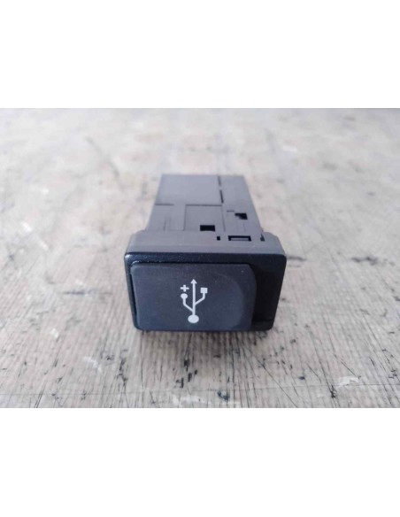 INTERRUPTOR TOYOTA YARIS (XP13) - 195681