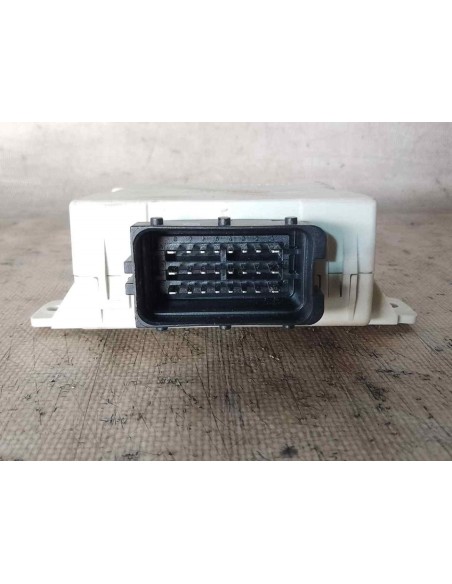 MODULO ELECTRONICO TOYOTA AVENSIS BERLINA (T25) - 194954