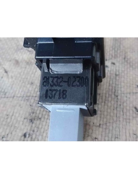 WARNING TOYOTA AURIS (E18) - 194777