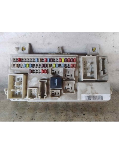 CAJA RELES / FUSIBLES FORD FOCUS BERLINA (CAP) - 191079