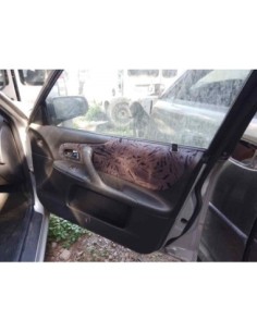 GUARNECIDO PUERTA DELANTERA DERECHA MAZDA 323 F/S BERLINA...