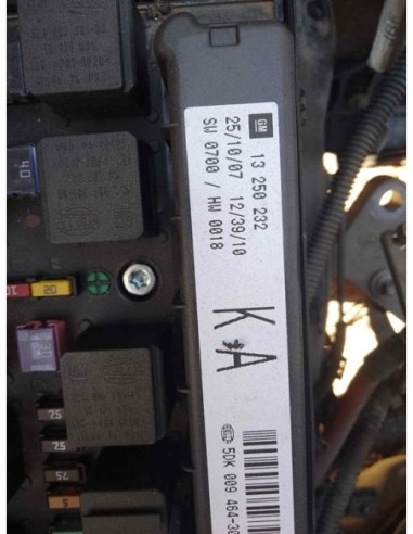 CAJA RELES / FUSIBLES OPEL ZAFIRA B - 198478