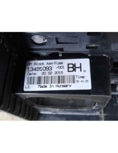 CAJA RELES / FUSIBLES OPEL CORSA E - 205091 2