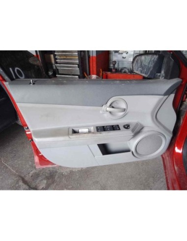 GUARNECIDO PUERTA DELANTERA IZQUIERDA DODGE...
