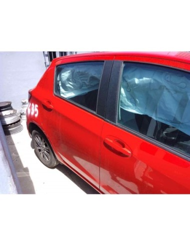PUERTA TRASERA DERECHA TOYOTA YARIS (XP13) -...