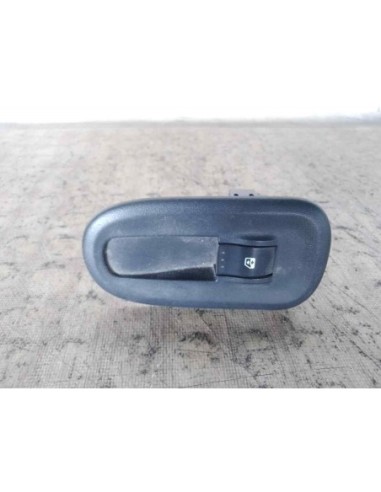 MANDO ELEVALUNAS DELANTERO DERECHO RENAULT...