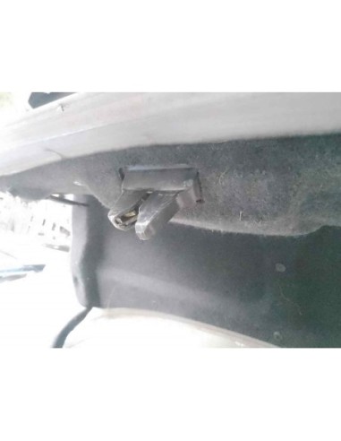 CERRADURA MALETERO / PORTON TOYOTA AVENSIS...