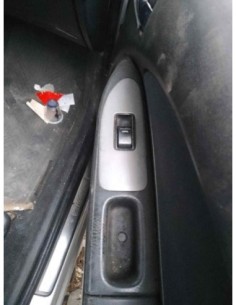 MANDO ELEVALUNAS DELANTERO DERECHO TOYOTA AVENSIS BERLINA...