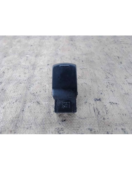 MANDO ELEVALUNAS DELANTERO DERECHO NISSAN MICRA (K13K/KK) - 194413