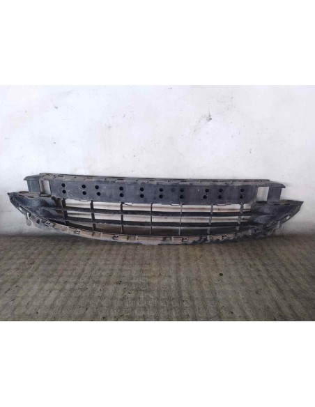 REJILLA PARAGOLPES DELANTERO PEUGEOT 207 - 188031