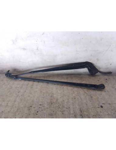 BRAZO LIMPIA DELANTERO DERECHO TOYOTA YARIS...