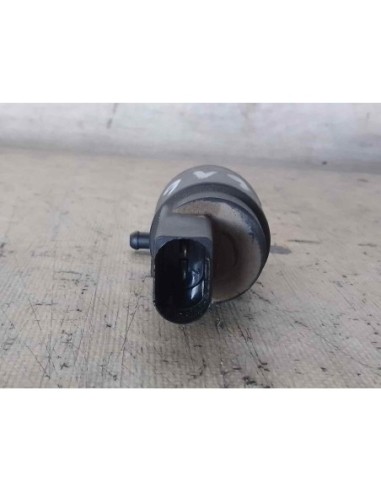 BOMBA LIMPIA MERCEDES-BENZ CLASE E (BM 210)...