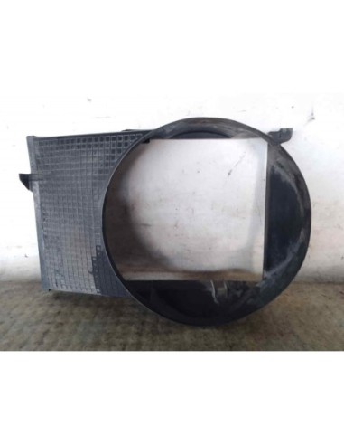 CALANDRA DELANTERA DE RADIADOR MERCEDES-BENZ...