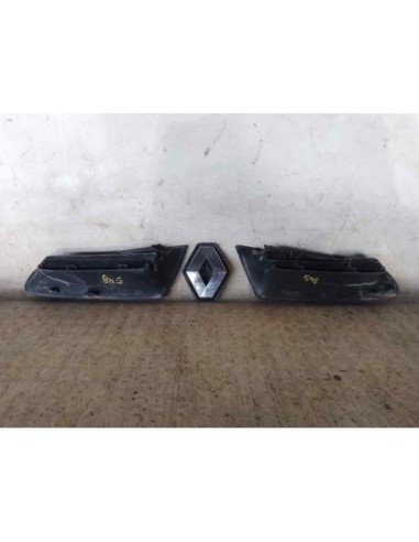 MOLDURAS DELANTERAS   - 190712