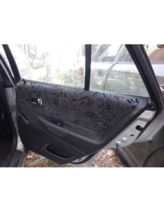 GUARNECIDO PUERTA TRASERA DERECHA MAZDA 323 F/S BERLINA...
