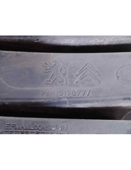 REJILLA PARAGOLPES DELANTERO CITROEN BERLINGO COMBI - 192821