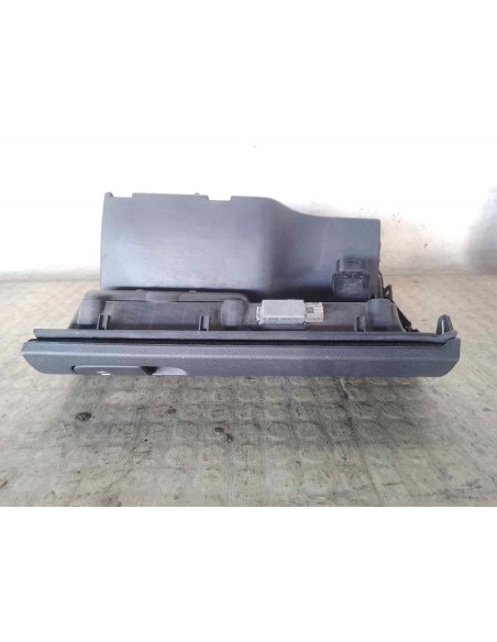 GUANTERA VOLKSWAGEN GOLF PLUS V (5M1) - 193526