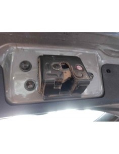 CERRADURA MALETERO / PORTON TOYOTA COROLLA VERSO (R1) -...