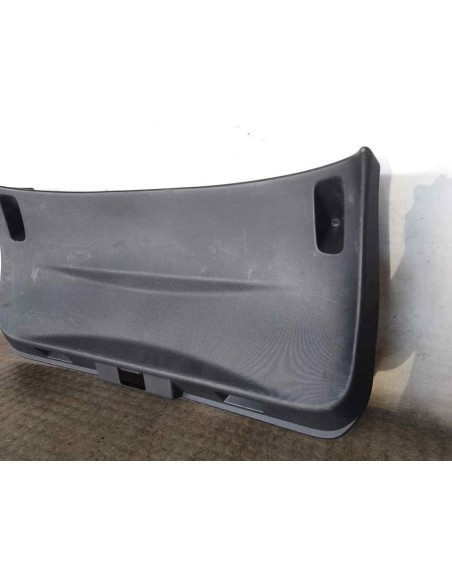 GUARNECIDO PORTON TRASERO RENAULT CAPTUR I - 194130