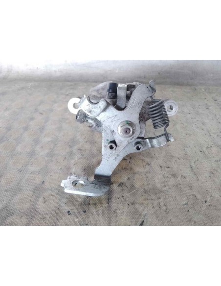 PINZA DE FRENO TRASERA DERECHA TOYOTA AURIS (E18) - 194766