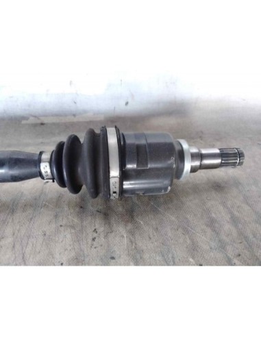 TRANSMISION DELANTERA DERECHA TOYOTA AURIS...