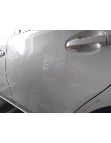 PUERTA TRASERA IZQUIERDA TOYOTA AURIS (E18) -...
