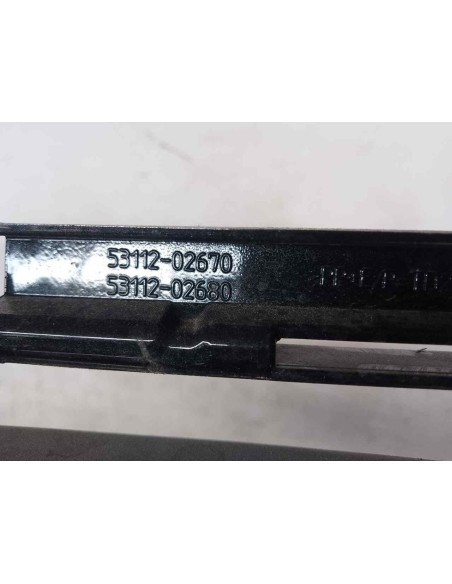 REJILLA PARAGOLPES CENTRAL TOYOTA AURIS (E18) - 194867