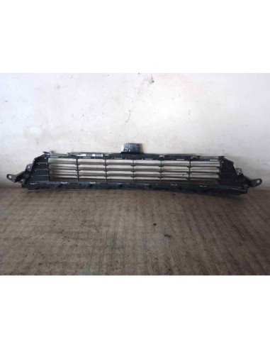 REJILLA PARAGOLPES CENTRAL TOYOTA AURIS (E18) -...