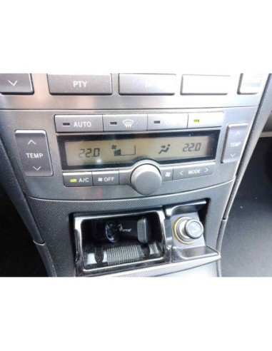 MANDO CLIMATIZADOR TOYOTA AVENSIS BERLINA (T25)...