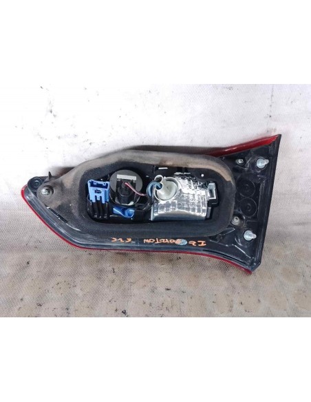 PILOTO TRASERO IZQUIERDO INTERIOR TOYOTA YARIS (XP13) - 195708