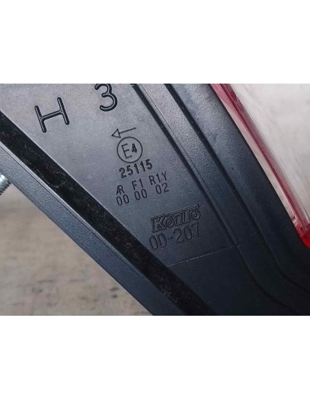 PILOTO TRASERO IZQUIERDO INTERIOR TOYOTA YARIS (XP13) - 195708