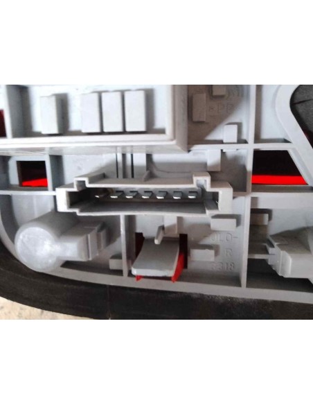 PILOTO TRASERO DERECHO MERCEDES-BENZ CLASE C (BM 204) BERLINA - 199646