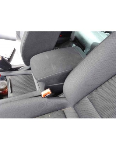 APOYABRAZOS CENTRAL VOLKSWAGEN GOLF SPORTSVAN...