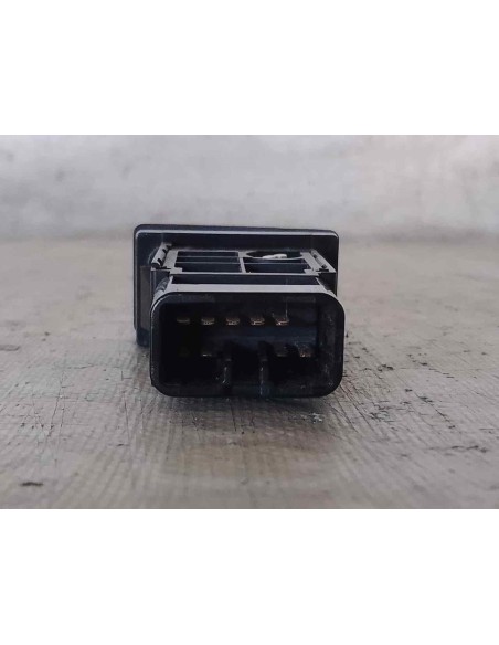 WARNING TOYOTA AVENSIS BERLINA (T25) - 201933