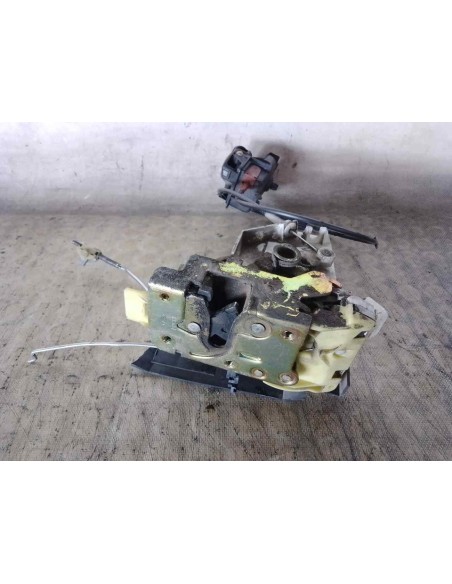 CERRADURA PUERTA DELANTERA IZQUIERDA FORD FOCUS BERLINA (CAK) - 205404