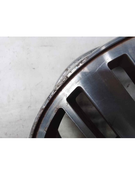 LLANTA FORD FOCUS BERLINA (CAP) - 208773