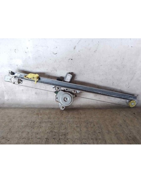 ELEVALUNAS DELANTERO DERECHO OPEL VIVARO - 215690