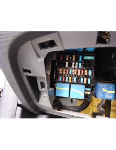 CAJA RELES / FUSIBLES RENAULT CAPTUR I - 236662