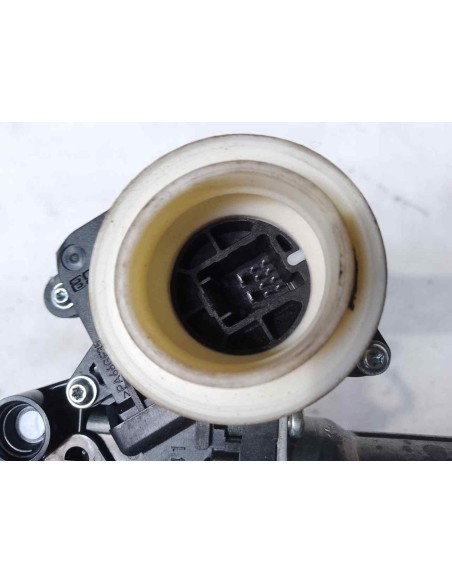 ELEVALUNAS DELANTERO DERECHO TOYOTA AURIS (E18) - 194902