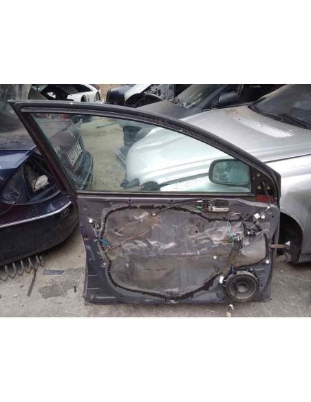 PUERTA DELANTERA IZQUIERDA TOYOTA AVENSIS BERLINA (T25) - 230484