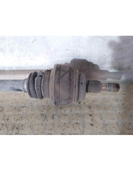 TRANSMISION TRASERA IZQUIERDA MERCEDES-BENZ VITO MIXTO (447) - 241204