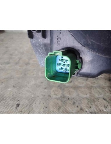 FARO IZQUIERDO FORD FUSION (CBK) - 215936