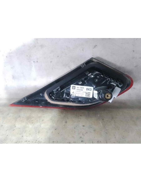 PILOTO TRASERO IZQUIERDO INTERIOR OPEL CORSA E - 229286