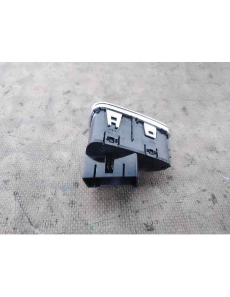 INTERRUPTOR OPEL CORSA E - 233018